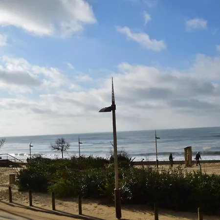 Classe 2 Etoiles A Hossegor En Front De Mer, Centrale, Avec Vue Magnifique Sur L'ocean Apartament